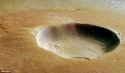 Arbori neobișnuit de pe Marte, om, canioane uriașe - faptele despre incredibil