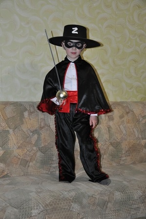 Costume de Anul Nou pentru Zorro pentru băieți cursuri foto - online