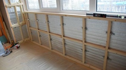 Marginea balconului și loggia sub MDF, panouri pvc, căptușeală