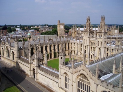 Oxford, Universitatea din Londra