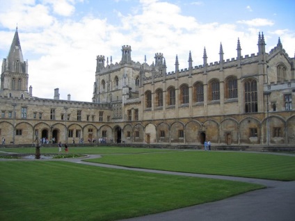 Oxford, Universitatea din Londra