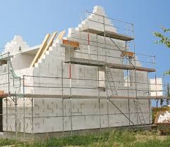 Regulile de bază ale siguranței în construcția unei case din cărămidă