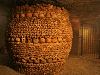 Catacombele din Paris