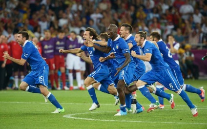 Pirlo pentru a doua oară a fost recunoscut ca un jucător al meciului pentru Euro 2012