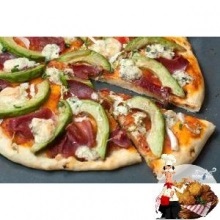 Pizza cu avocado