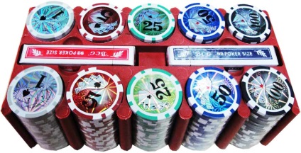 Câte jetoane sunt distribuite în poker?