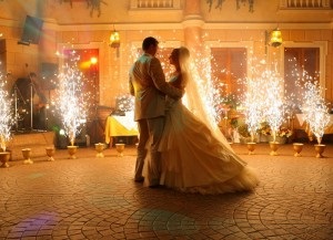 Nyilatkozat esküvői tánc a menyasszony és a vőlegény