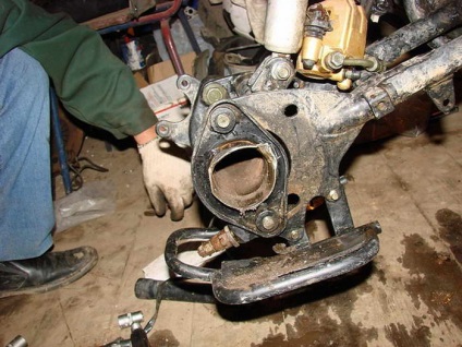 Repararea punții spate a ATV-ului, modul de demontare și reparare a punții spate a ATV-ului
