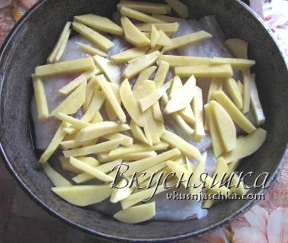 Hal burgonyával kemencében receptek lépésről lépésre fotók