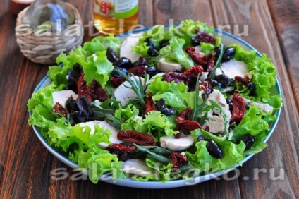 Salată cu roșii uscate de Julia Vysotsky
