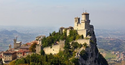 San Marino - a városállamok Olaszországban hogyan juthatunk el oda, turisztikai látványosságok, bevásárló
