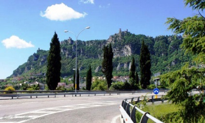 San Marino cum să ajungă