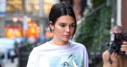 A bár személyzete New York vádolt kapzsiság Kendall Jenner