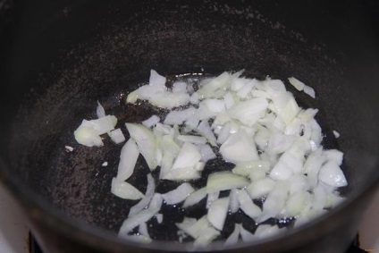 Konzervált tonhal receptből készült leves egy fotóval