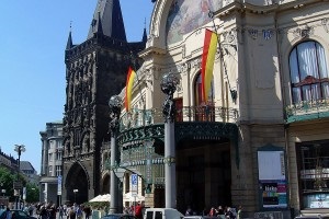 Nunta în Palatul Municipal, Praga