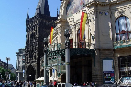 Nunta în Palatul Municipal, Praga