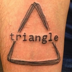 Triunghi Tattoo