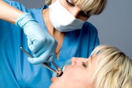 Îndepărtarea dentară cu sfaturi pentru dentiști în privința alăptării