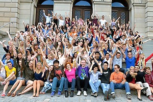 Universitățile și școlile de afaceri din Suedia compară, pregătesc, aplică, studiază vize