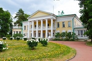 diák Manor Lenin