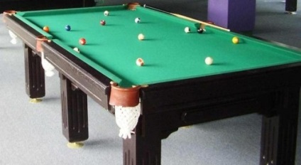 Tipuri de biliard rusesc, un tun, snooker, piscina americană