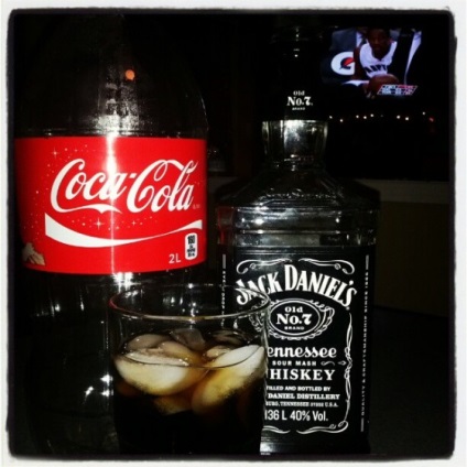 Whiskey cola