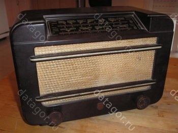 Cea de-a doua viață a unui radiodifuzor Philips 592ln (Olanda, 1947)