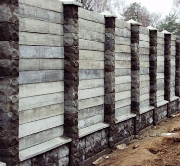 Garduri din instalarea și instalarea plăcilor de beton prin mâinile proprii