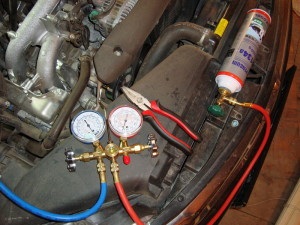 Înlocuirea freonului în aparatul de aer condiționat al mașinii din casă