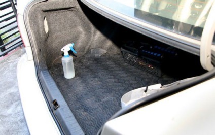 Миризмата в колата как да премахнете миризмата в колата - лесно нещо