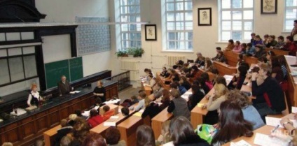 Salariul profesorilor universitari în anul 2018 creștere a salariilor în Rusia