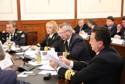 La 10 octombrie, ministrul transporturilor din Federația Rusă, Maxim Falk, a organizat o întâlnire a coordonatorului