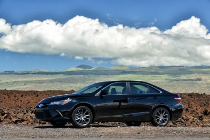 2015 Toyota Camry Review