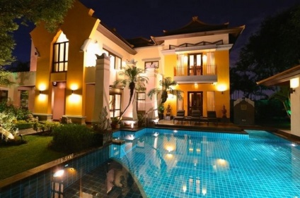 Béreltünk egy házat Pattaya