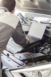 Examinarea automată a defectelor mașinii de garanție