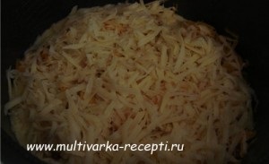 Патладжан със сирене в няколко multivarka