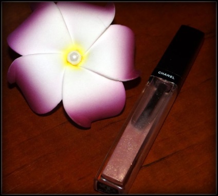 Chanel блиск для губ brilliant levres lipgloss