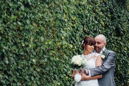 Fata a ras nalyso chiar la nunta ei ca un semn de dragoste pentru mirele, un pacient cu cancer - infomania