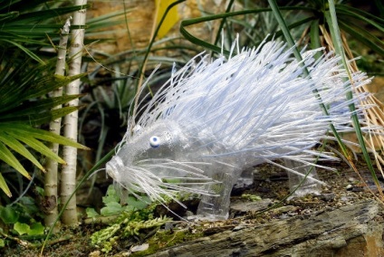 Porcupina din sticle de plastic