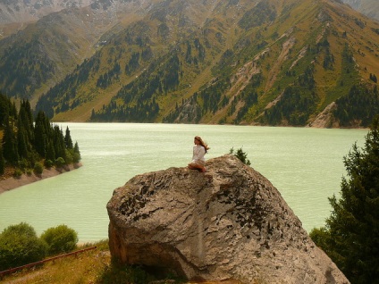 Munții din Almaty și marele lac Almaty, blogul de viață cu un vis!