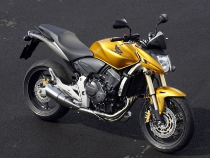 Honda Hornet (Honda Hornet) cb 600 f - un ficat lung printre motocicletele din clasa 