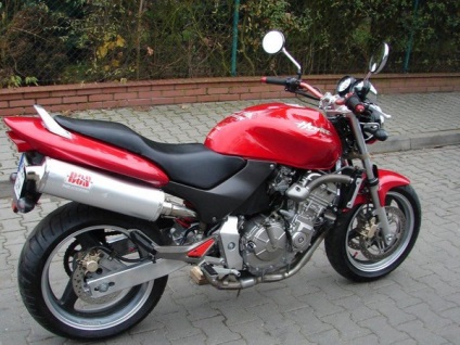 Honda Hornet (Honda Hornet) cb 600 f - un ficat lung printre motocicletele din clasa 