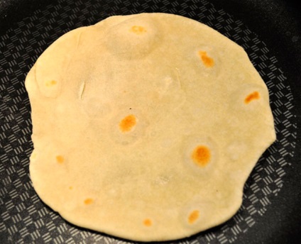 Pâine chapati Indian, prăjituri flat naan - rețete cu fotografie