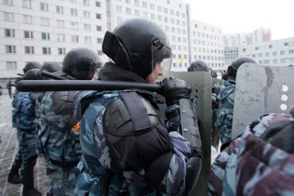 Interkavkaz - rohamrendőrök és gyűlések - eloszlassa
