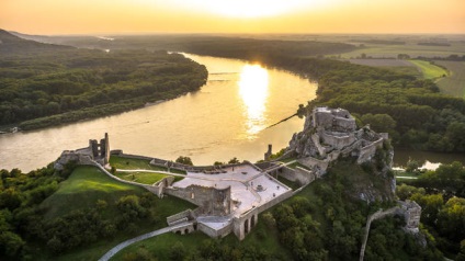 Hogyan lehet eljutni a vár Devin Szlovákiában