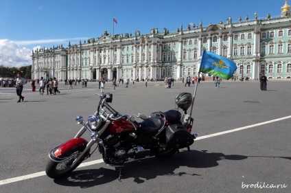 Cum să sărbătoriți o zi la Sankt Petersburg din Sankt Petersburg