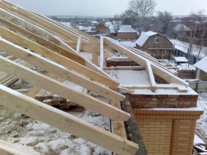 Cum să faci un balcon cu mâinile tale într-o casă de cărămidă