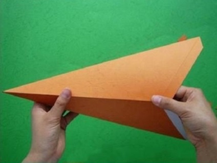 Cum se face o stea de hârtie