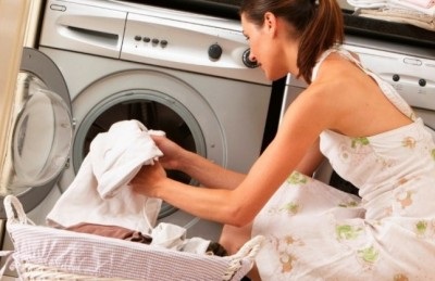 Cum se spală hainele pentru nou-născuți selectăm o pulbere