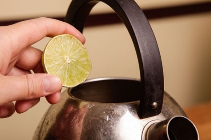 Cum puteți elimina spuma într-un ceainic, alegem o soluție eficientă